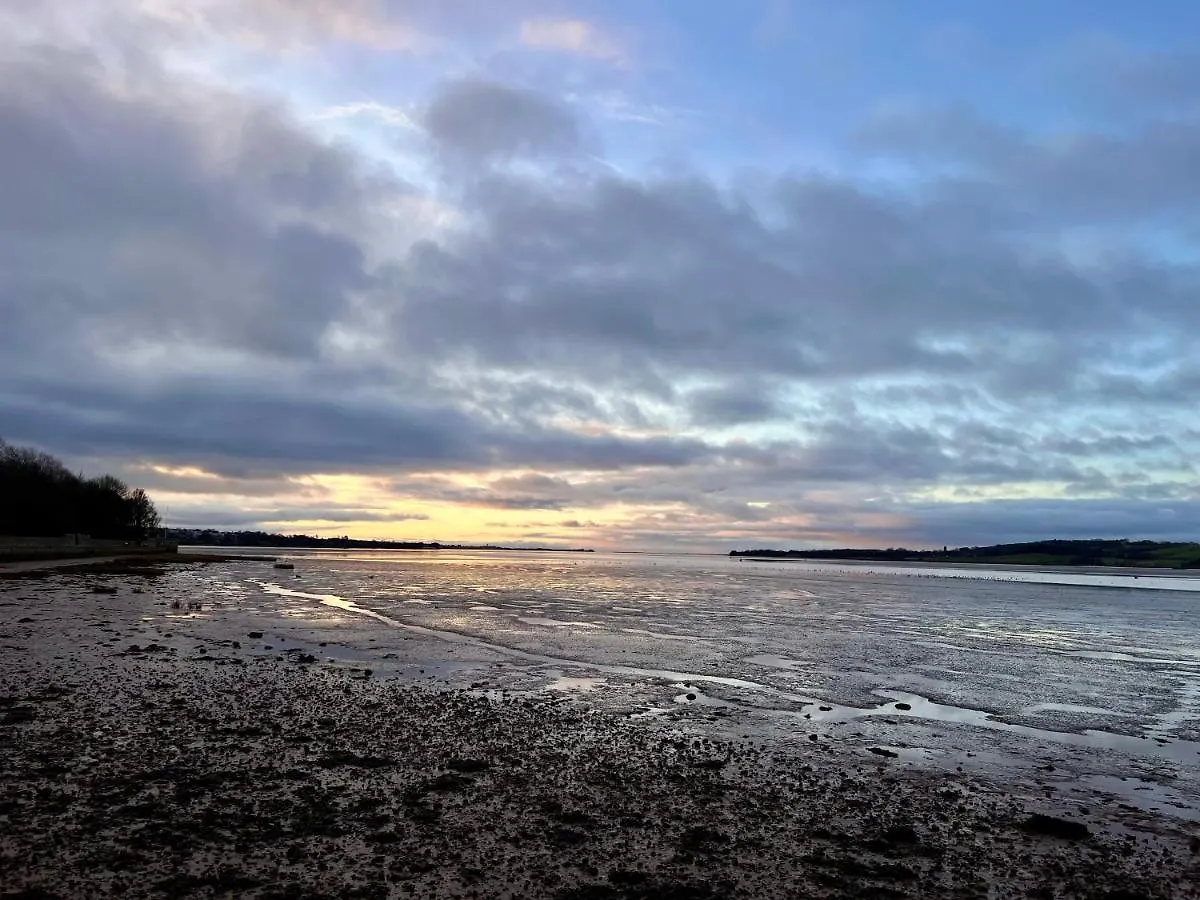 Church View A First Floor Apartment In The Heart Of Historic Topsham