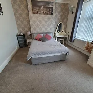 https://private-luxury-double-room-in-cardiff.cardiffhotelswales.com